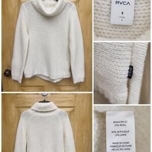 Rvca white acrylic wool sweater